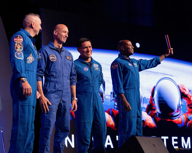NASA taps US astronauts, Italian for Artemis mission with SpaceX, Blue Origin mooncraft
