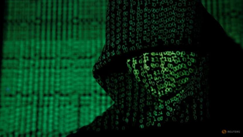 Hackers hijack a wide range of companies' Chrome extensions, experts say Hackers hijack a wide range of companies' Chrome extensions, experts say