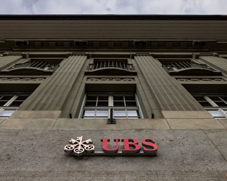 UBS faced brief incident that impacted trading business, source says 