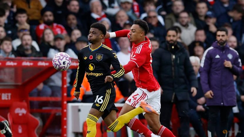 Stunning Diallo volley earns Man United battling point at Forest