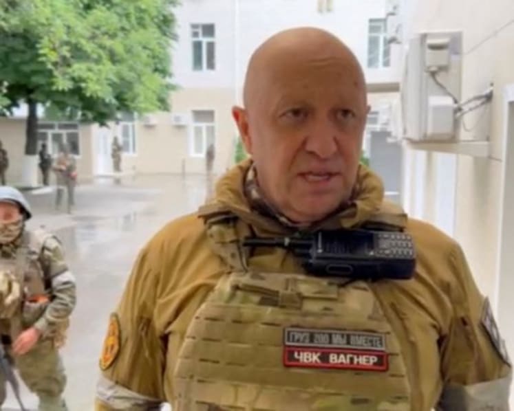 Russian mercenary leader's exile ends revolt but leaves questions about Putin's power