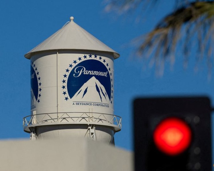 Paramount sweetens Warner Bros bid with offer to pay Netflix break-up cost, other fees