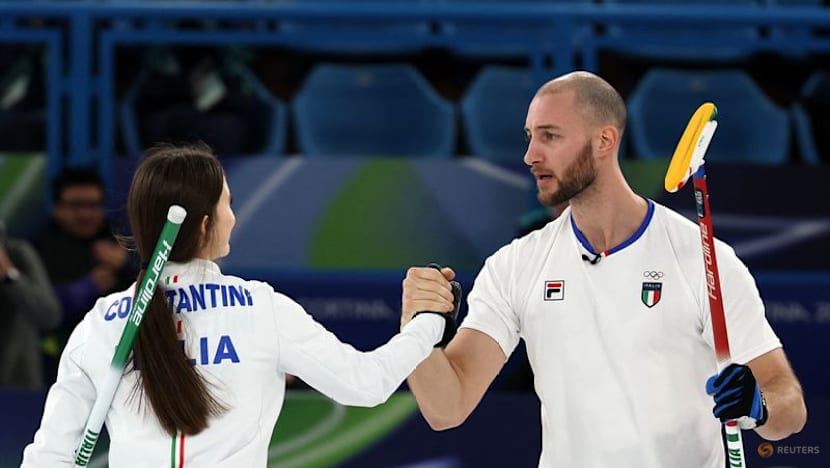 Curling-Italy see off Britain in tight match to secure mixed doubles bronze