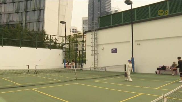 匹克球热潮不减 本地酒店和俱乐部场地预订飙升