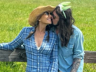 Billy Ray Cyrus reveals how his relationship with Elizabeth Hurley started