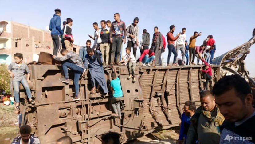 Egypt prosecutors find gross negligence behind train crash
