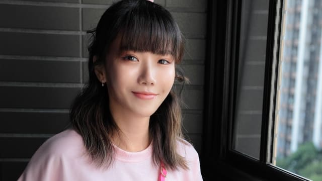大牙深夜转发“感情鸡汤文”，5年婚姻告终吐心声