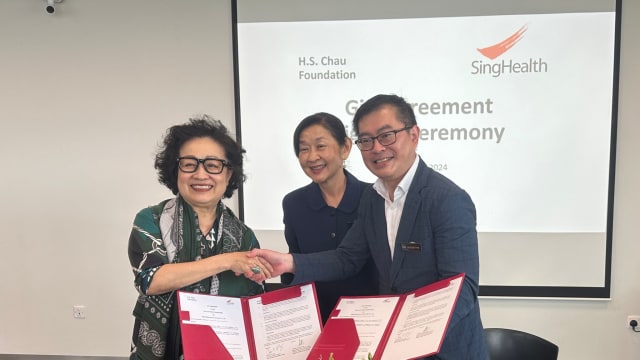 新保集团获香港周凯旋基金捐赠百万 助患癌女性接受治疗