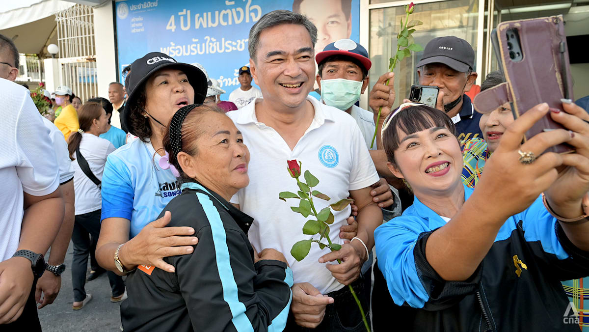 Thailand’s Abhisit returns as Democrat Party leader