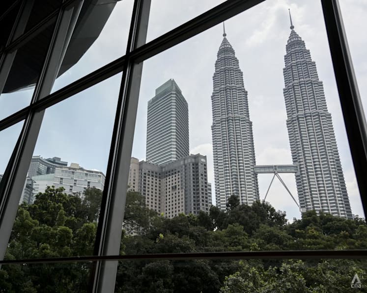 Malaysia says multilateral power deal delayed by Thai politics, renewal expected next month