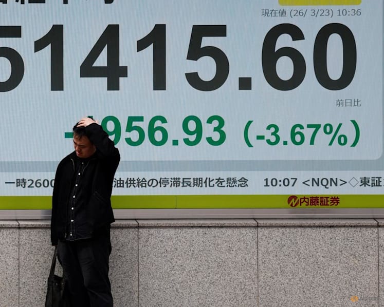 Asian stocks pare losses as oil prices dip, Wall Street futures rise