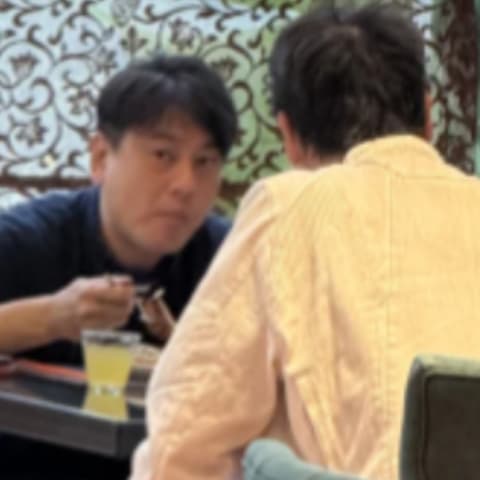 网友尴尬偶遇朱孝天,问“你是朱孝天吗”?他竟这样回答!