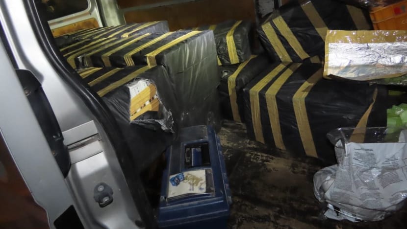 2 arrested, more than 1,600 cartons of contraband cigarettes seized in Singapore Customs operation 2 arrested, more than 1,600 cartons of contraband cigarettes seized in Singapore Customs operation