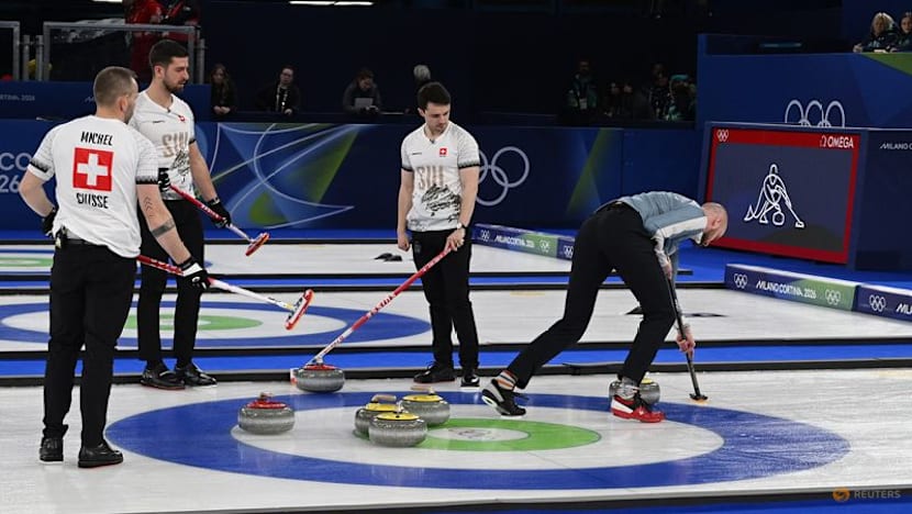 Curling-Switzerland thrash Norway 9-1 to win men's bronze medal