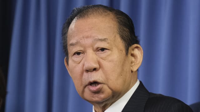 日本众议院解散后 多名重量级人物接连隐退