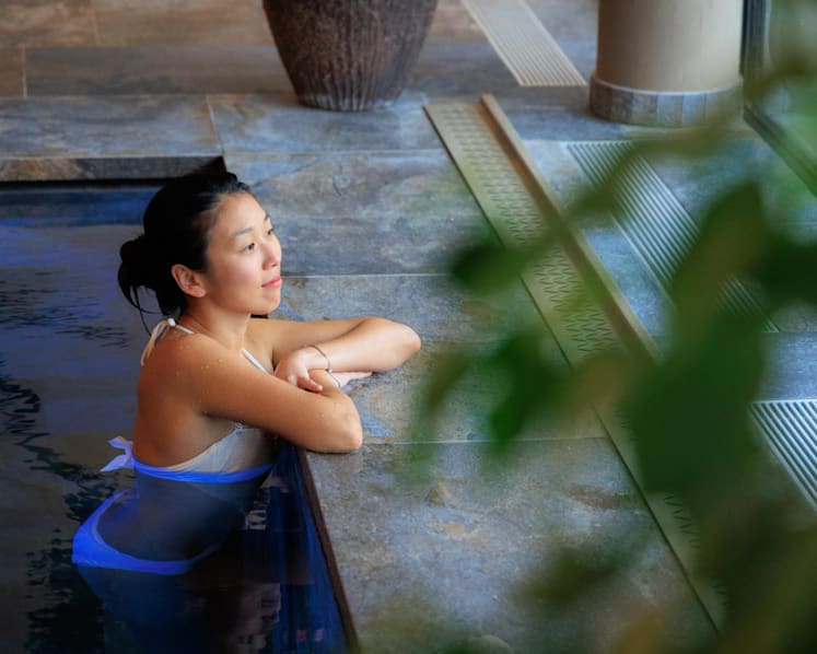 Hot, cold, repeat: Contrast bath therapy is the latest wellness trend – how does it work?