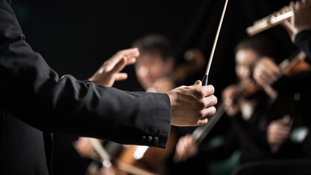 每周精选：带你欣赏海内外音乐大师作品 教育部新计划鼓励学生接触音乐艺术