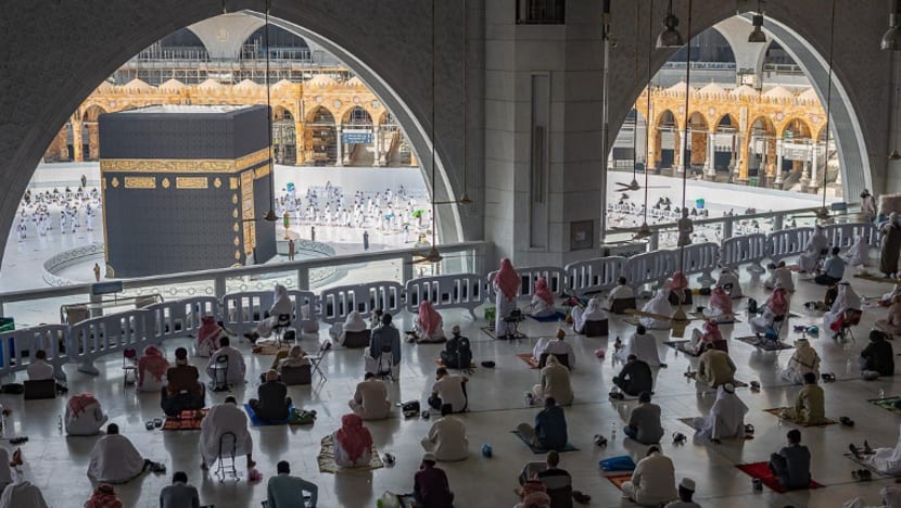 17 jemaah umrah M'sia yang dijangkiti Omicron tidak divaksin, dedah Khairy Jamaluddin