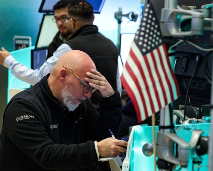 Global firms, investors in share sale rush as Middle East conflict erupts