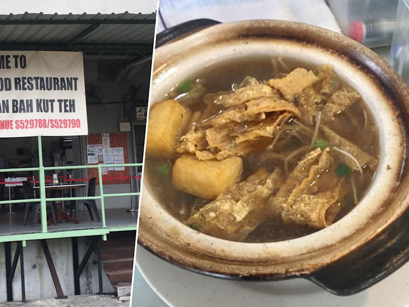 M&rsquo;sian Kampong-Style Eatery in S&rsquo;pore Sells Pontian Herbal Bak Kut Teh & Seafood Zi Char