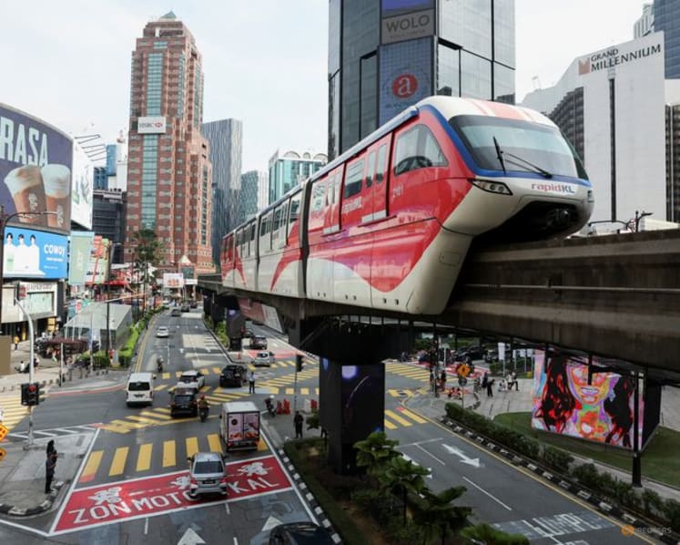 Malaysia economic growth likely slowed to 5.3% in January-March