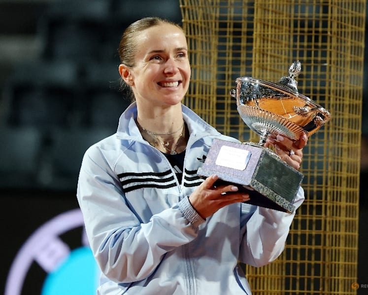 Svitolina fights off Gauff to win third Italian Open title