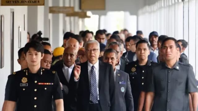 涉未申报千万资产 马国前首相依斯迈沙比里出庭不认罪