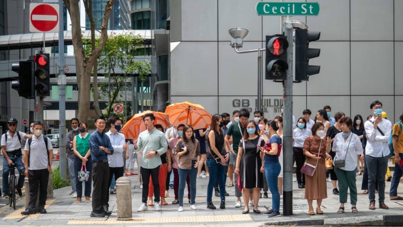 Jump in S'poreans aged 40-59 seeking loans to cope with cost-of-living pressures: Report