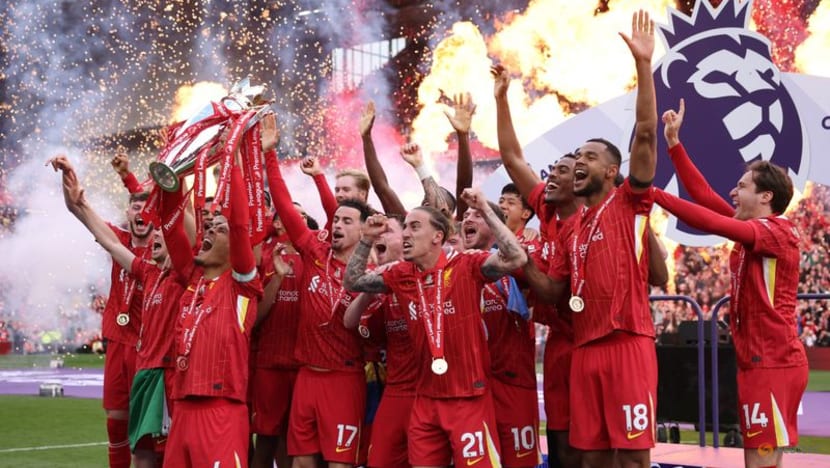 Liverpool begin Premier League title defence against Bournemouth, Arsenal visit Man Utd