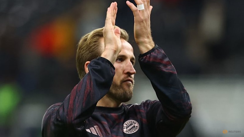 England's Kane 'all in' at Bayern, uncertain of Premier League return