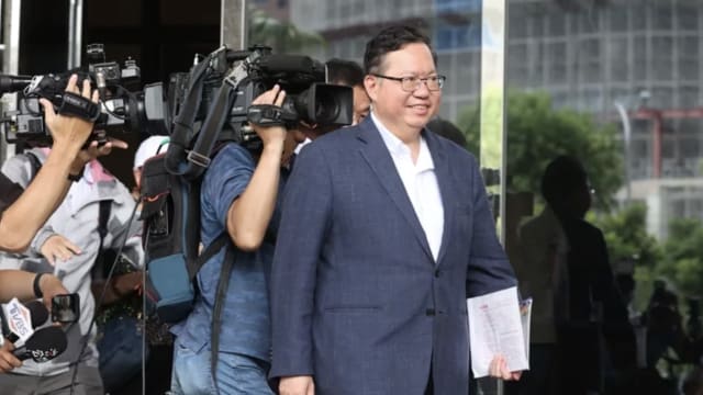疑涉土地弊案 郑文灿：从政以来不贪不取