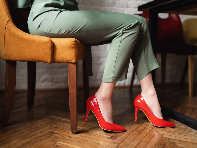 How to comfortably transition from wearing sneakers to high heels: These baby steps help ease the pain How to comfortably transition from wearing sneakers to high heels: These baby steps help ease the pain