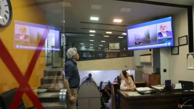 载伊朗总统直升机坠毁 俄罗斯和土耳其派救援团队  