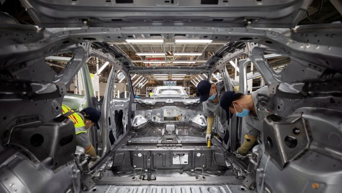 China's factory activity expansion accelerates in January, private PMI shows