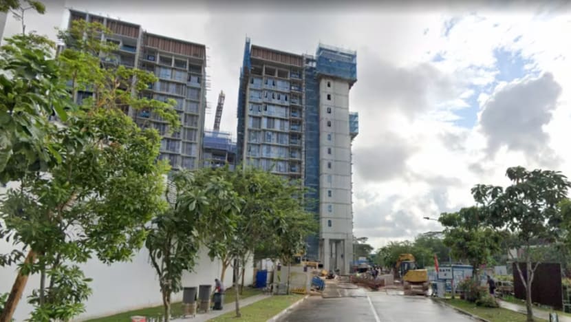 8 kebakaran dalam seminggu 'sengaja dicetus' di tapak binaan kondominium eksekutif North Gaia Yishun 8 kebakaran dalam seminggu 'sengaja dicetus' di tapak binaan kondominium eksekutif North Gaia Yishun