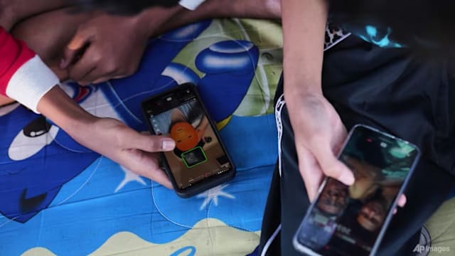 东南亚首例 印尼限制16岁以下使用社媒