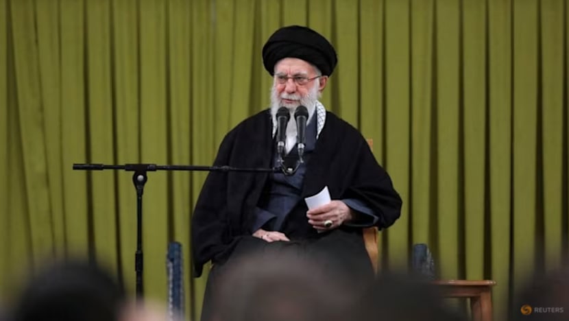 Pembunuhan Khamenei cubaan 'tamatkan sebuah era' di Iran: Penganalisis