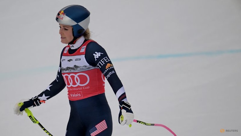 Downhill crash adds to Vonn's long history of hurt