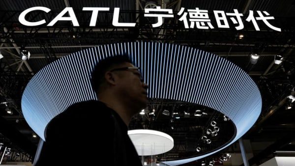 Half of China's heavy truck sales could be EVs by 2028, Chinese battery maker CATL says - Channel News Asia (Picture 2)