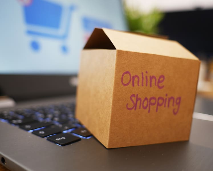 4 in 10 Singapore consumers less than satisfied with online shopping experience despite jump in spending