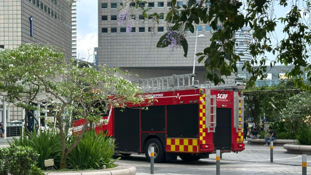 新达城商店机器起火 没有人员伤亡