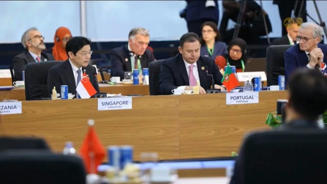 黄总理吁各国支持亚细安电网发展项目