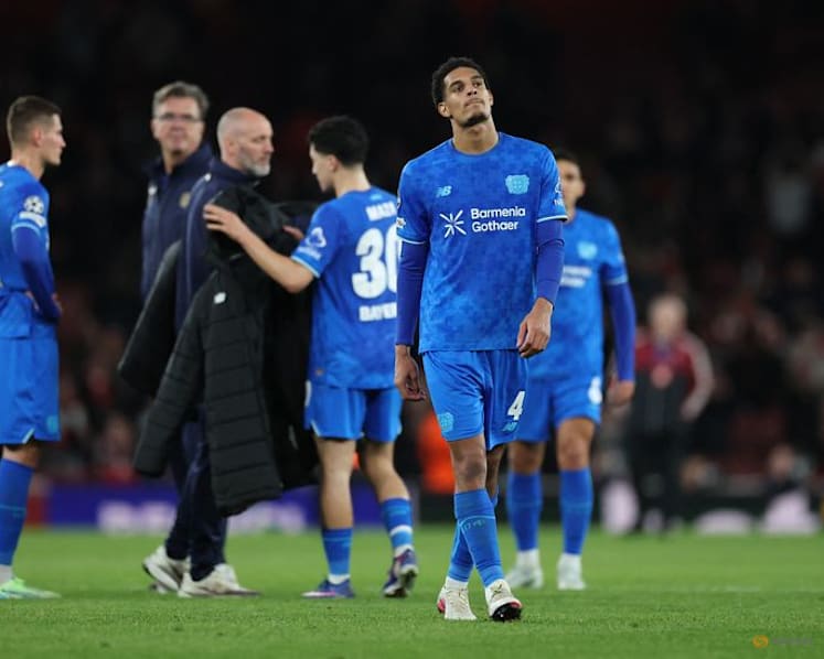 Eze stunner helps Arsenal past Leverkusen into last eight