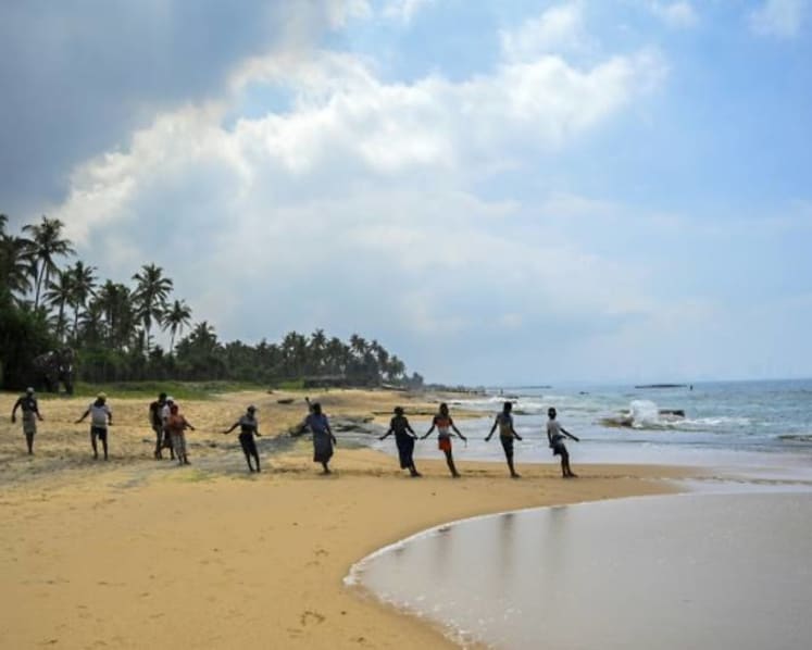 Sri Lanka reopens to tourists after 10 months
