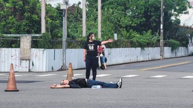 报警要警车载他回家被拒 台男竟躺马路不肯走