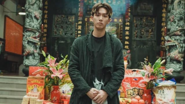 柯震东脸部缝30针！《乩身》剧组澄清无人机没爆炸