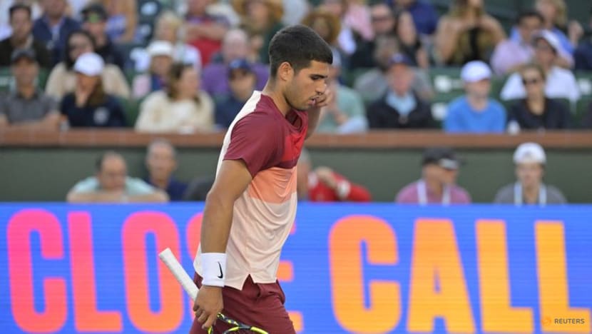 Alcaraz says nerves got the better of him against Draper