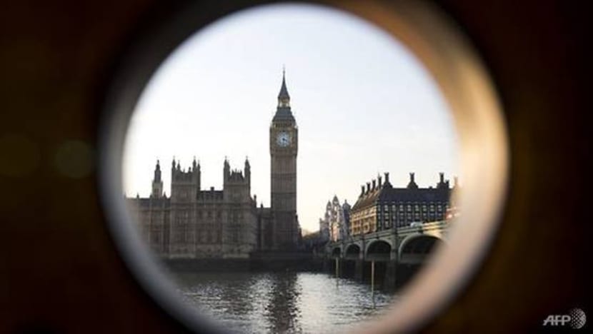AP S'pura akan sertai perbicaraan antarabangsa mengenai berita palsu di London AP S'pura akan sertai perbicaraan antarabangsa mengenai berita palsu di London