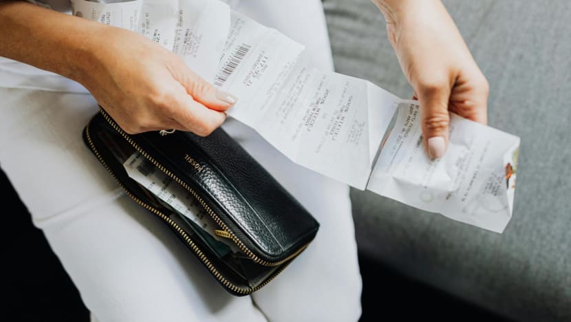 Commentary: Why are paper receipts still a thing? Commentary: Why are paper receipts still a thing?