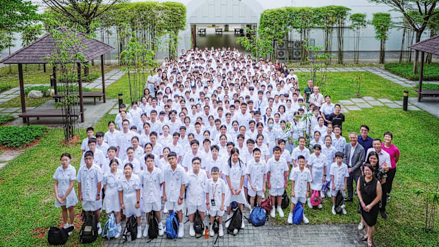 薪火启程：立化中一生开启中学生活